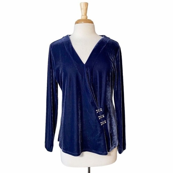 Soft Surroundings Tops - Soft Surroundings Blue Velvet V-Neck Top size s